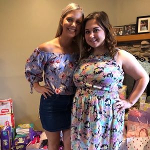 Meet your Posher, Alyxandra